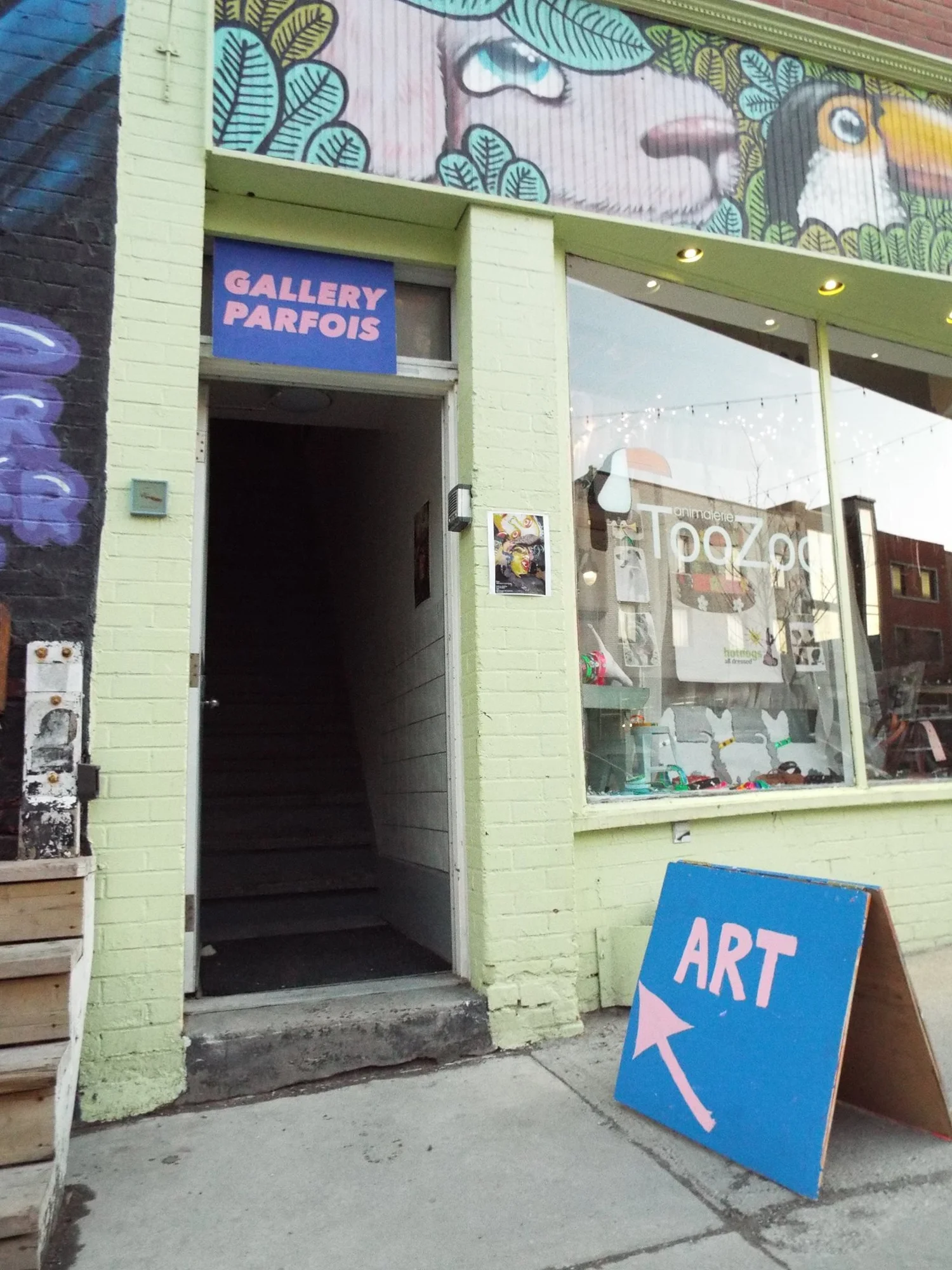 Gallery Parfois entrance